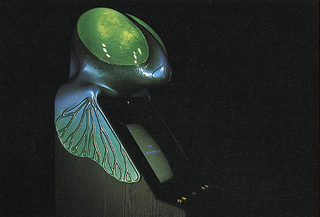 Illustration for article titled Giant Plastic Alien Heads, Badass Fantasy Art & Video Games